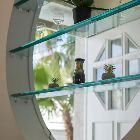 Solaris Villa
