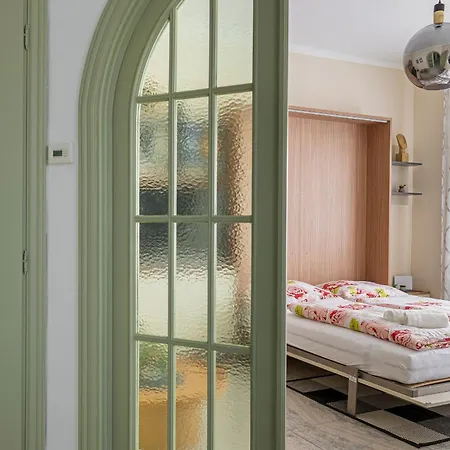 Solaris Villa *