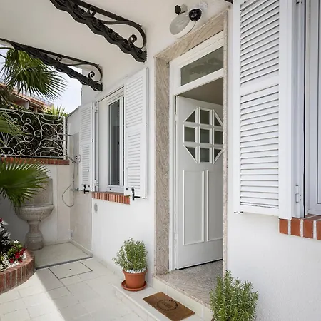 Solaris Vila