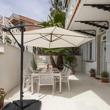 Vila Solaris *